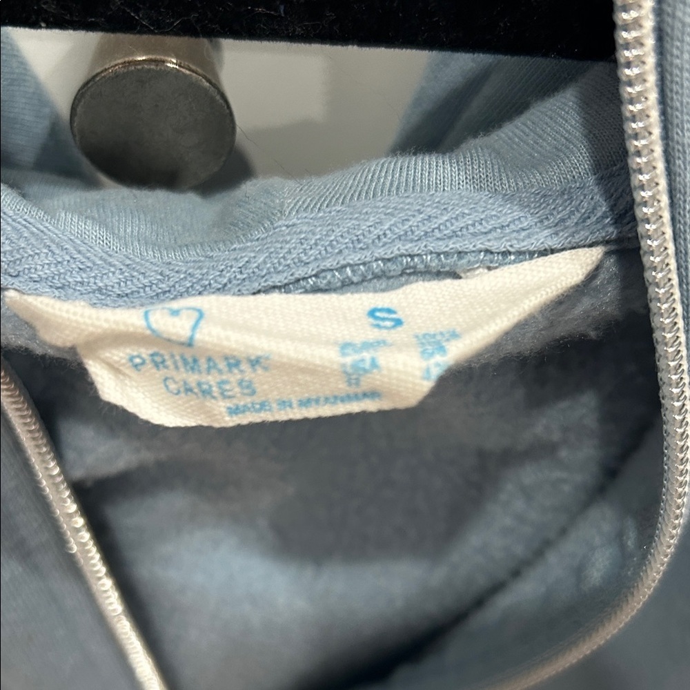 Primark Women's Blue Zip-Up Hoodie - Picture 3 of 4